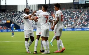 كندا تفتتح مبارياتها في الكأس الذهبية بفوز مريح على مارتينيك